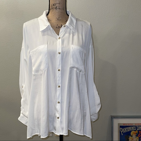 Democracy Tops - Democracy Women’s Crinkle Wash Button-Down Shirt